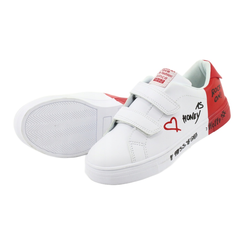 Tênis esportivo com velcro branco e vermelho American Club ES05 5