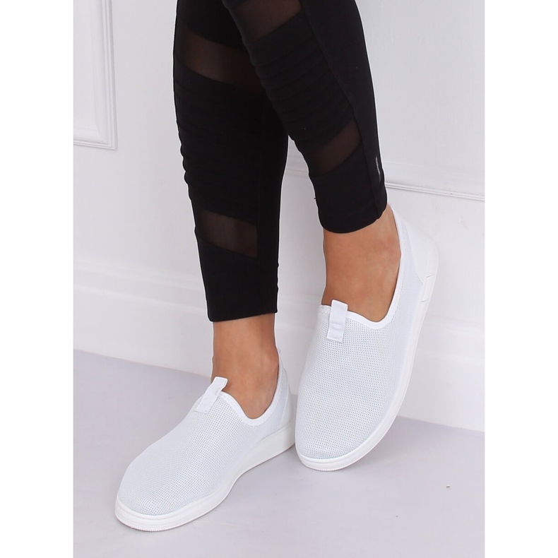 1066 tênis branco slip-on 1