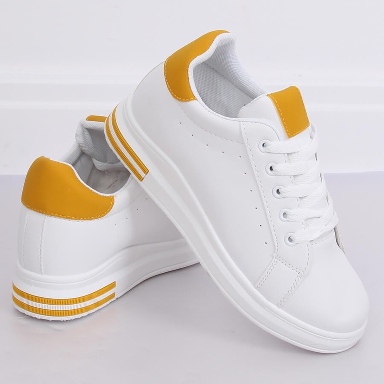 Tênis branco CC-15 amarelo feminino 1