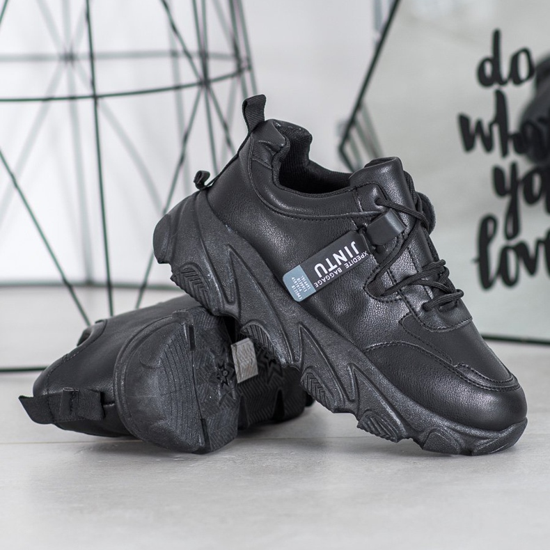 Bella Paris Tênis preto com cordões 1