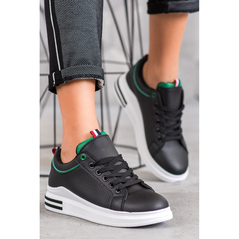 SHELOVET Tênis pretos na plataforma 1