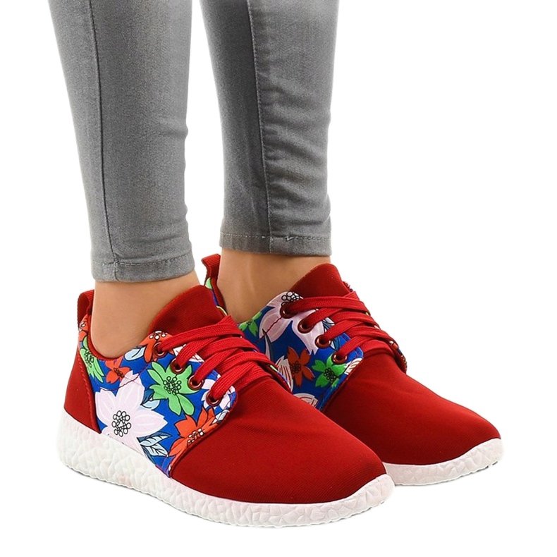 Tênis esportivos vermelhos 623 multicolorido 1