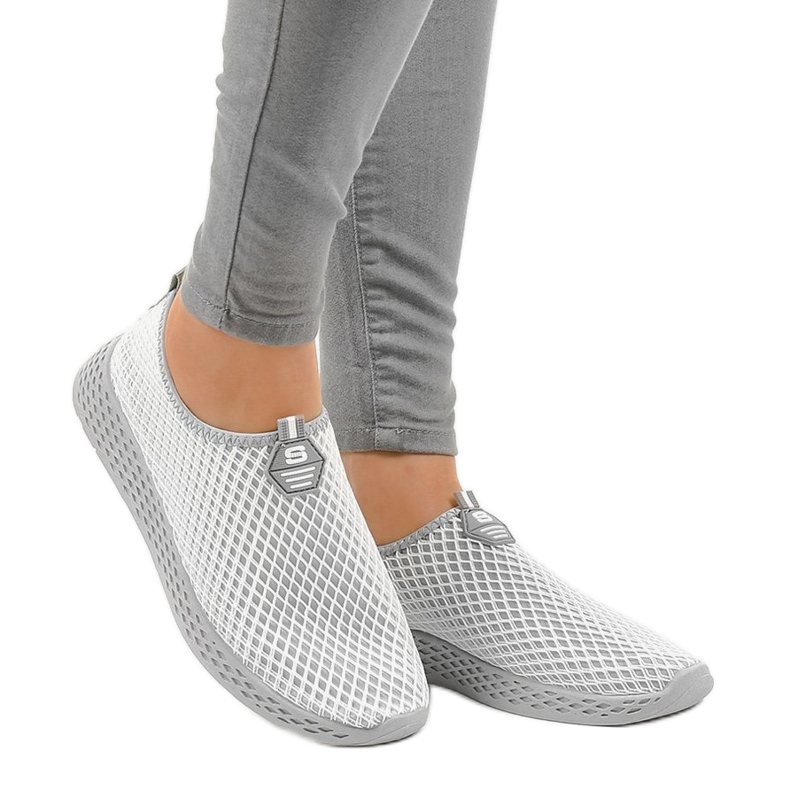 Calçados esportivos femininos cinza SJ1890-2 2