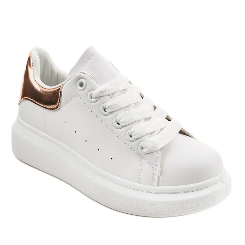 Tênis branco com sola grossa 650-3 1