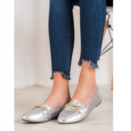 Fama Bailarina casual com ornamento cinza 1