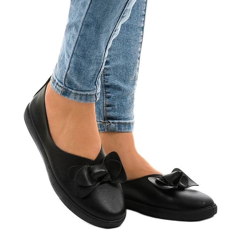 Tênis de encaixe preto 8895-1 1