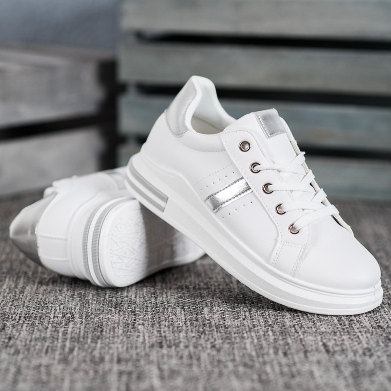 SHELOVET Sapatos esportivos com inserções prateadas branco 1