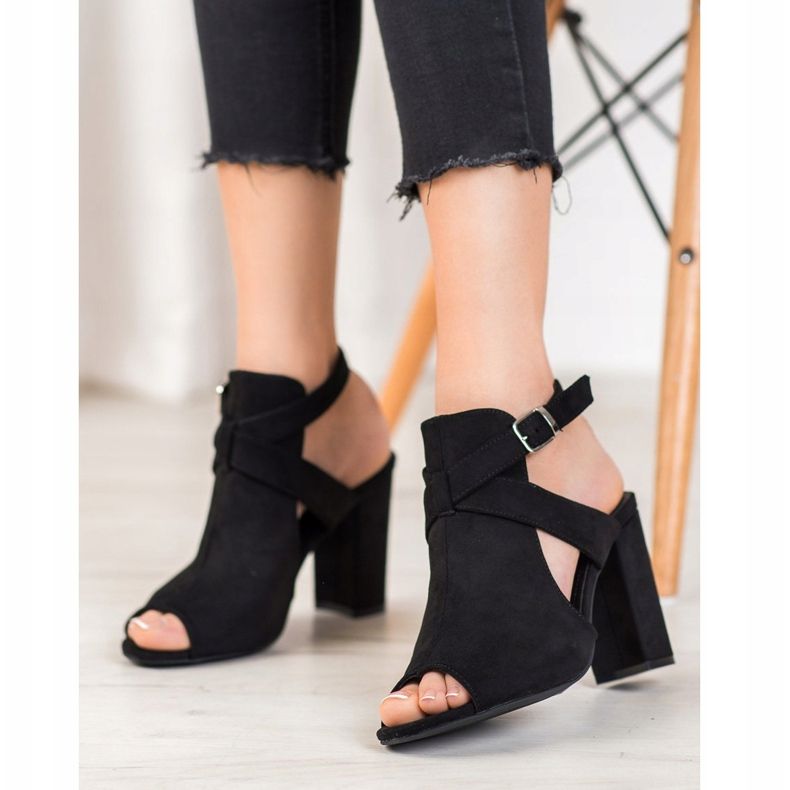 Seastar Sandálias elegantes em um bar preto 1