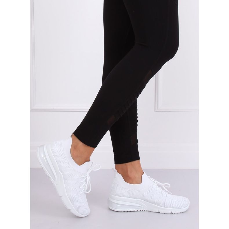 Sapatos esportivos brancos R13YD113-29 Branco 2