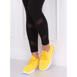 Calçado desportivo amarelo ZH-6 com cúrcuma 2