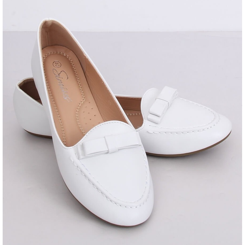 Mocassins femininos brancos A8637 Branco 2