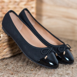 Fama Bailarina risca de giz preto 1