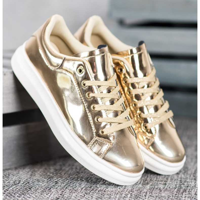 Bona Sapatos brilhantes na plataforma amarelo 1