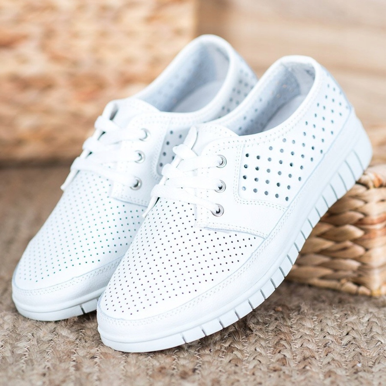 Kylie Brogues de couro na plataforma branco 1