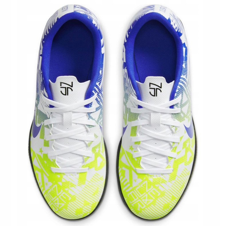Chuteiras Nike Mercurial Vapor 13 Club Njr Ic Jr CV9352 104 branco azul multicolorido 1 Chuteiras Nike Mercurial Vapor 13 Club Njr Ic Jr CV9352 104 branco azul multicolorido 1