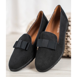 Miss Laura Senhores Com Um Arco preto 2 Miss Laura Senhores Com Um Arco preto 2