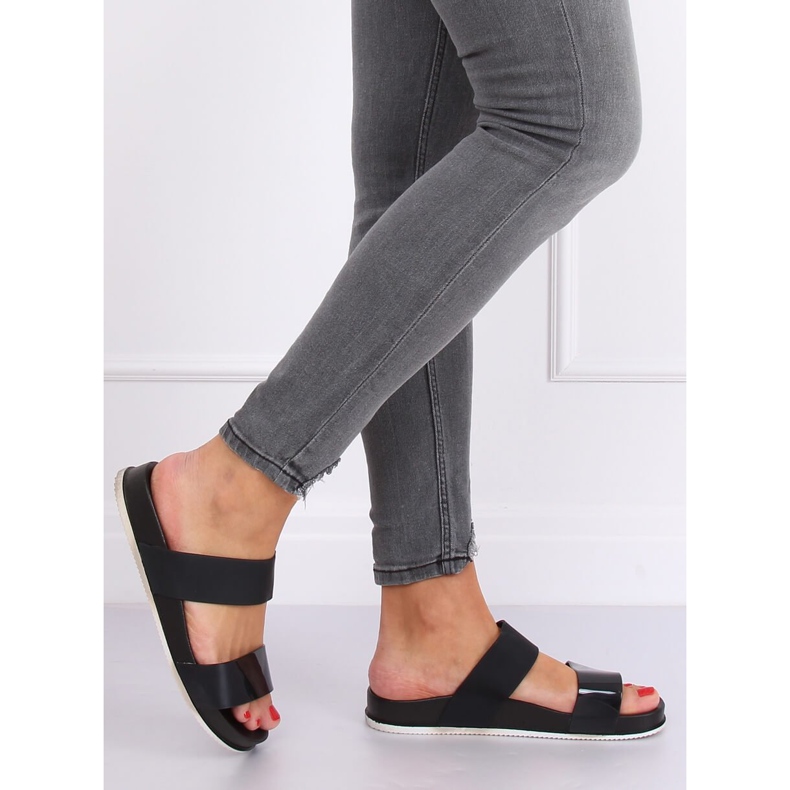 Chinelos pretos CK66P pretos com tiras de borracha 2 Chinelos pretos CK66P pretos com tiras de borracha 2