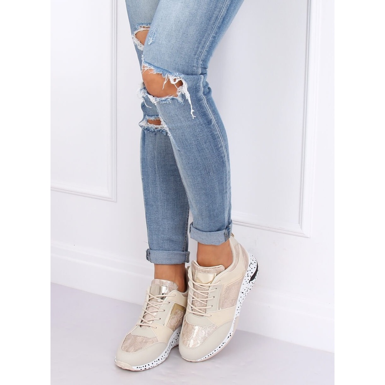 Sapatos esportivos Beis bege e ouro 1