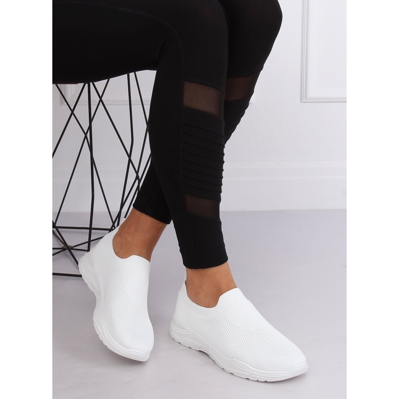 Calçado desportivo branco FZ13P Branco 1