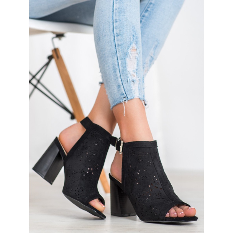 Mannika Sandálias Openwork Embutidas preto 1