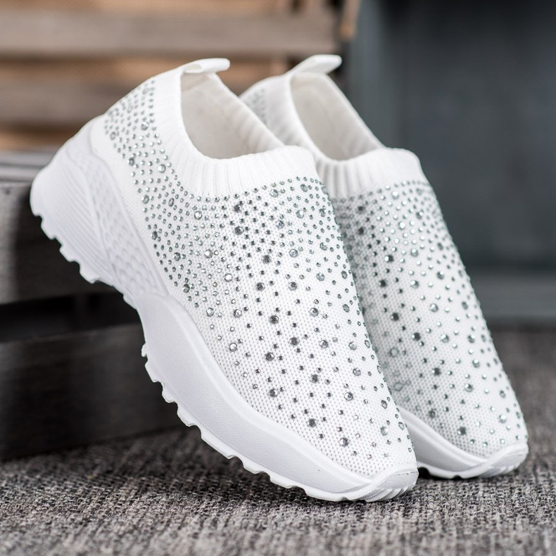 Diamantique Calçados esportivos com cristais branco 1
