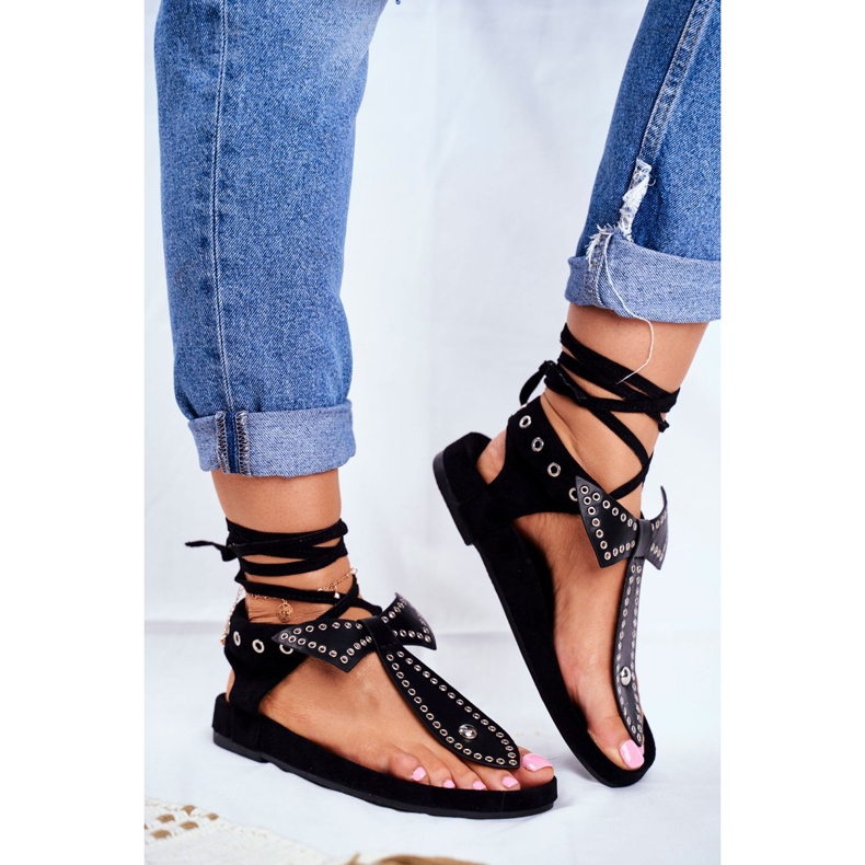 Lu Boo feminino preto amarrado sandálias japonesas Mara 1