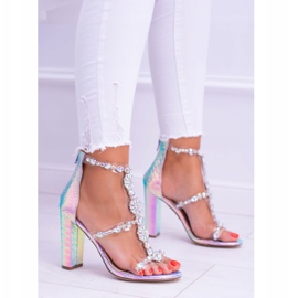 Sandálias Lu Boo Gasoline Violet com strass Taylor multicolorido 2 Sandálias Lu Boo Gasoline Violet com strass Taylor multicolorido 2