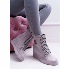 Tênis feminino Lu Boo com corrente em camurça cinza Monica 2