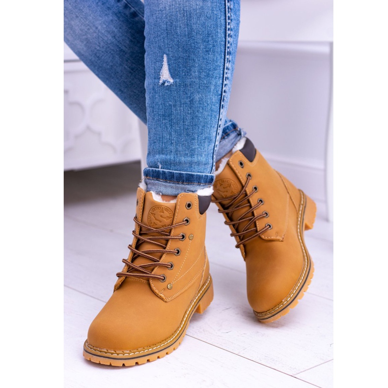 Botas femininas de madeira com pele da Smith's Polari marrom 1