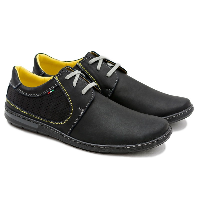 Gino Tuzzi Sapatos Vincenzo de couro preto perfurado 1