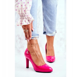 Bombas femininas lacadas em um pilar Sergio Leone Fuchsia Campbell rosa 2