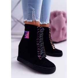 Tênis feminino Lu Boo Camurça preta com correntes iridescentes Monica preto 1