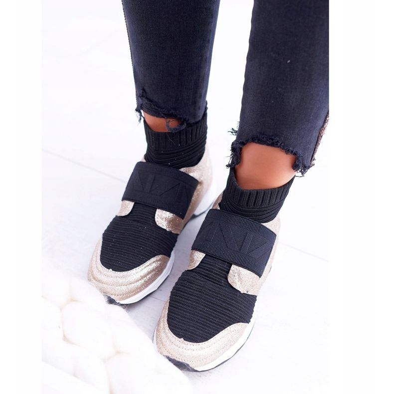 Calçados esportivos femininos Lu Boo com meia dourada com brilho fantasma preto multicolorido amarelo 1 Calçados esportivos femininos Lu Boo com meia dourada com brilho fantasma preto multicolorido amarelo 1