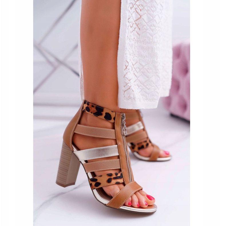 FE1 Sandálias femininas de salto elegante com zíper na frente Rahel castanho 1