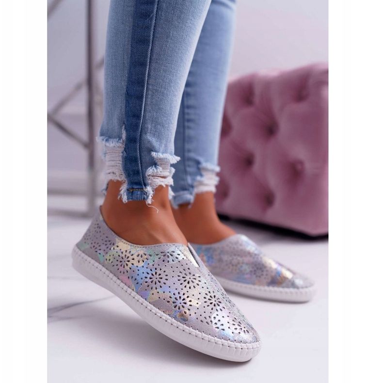 Tênis feminino cinza Comfort Munda 1