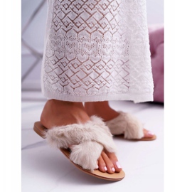 Chinelos femininos com pele Lu Boo White Pimmer branco 1