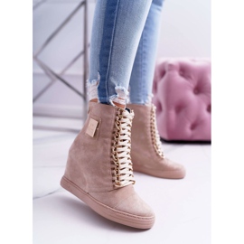 Tênis feminino Lu Boo Ouro Corrente Camurça Bege Monica 1