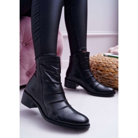 Botas femininas pretas de salto plano em couro natural Laura Messi preto 2