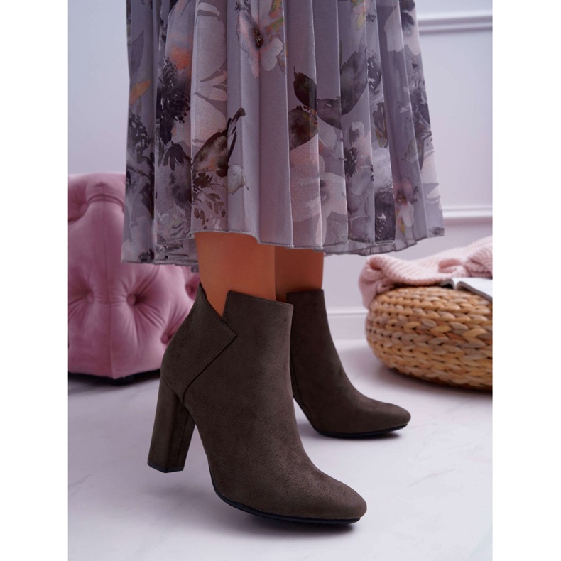 Vinceza Botas de salto feminino em camurça Khaki babado cáqui 1