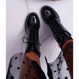 Botas femininas lacadas no salto preto Insist 2