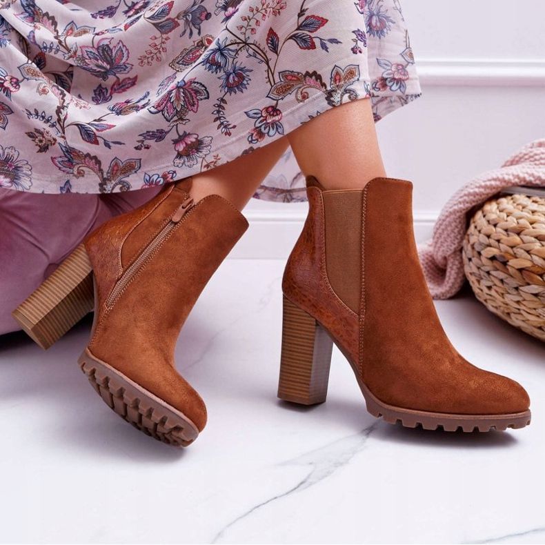 Botas femininas de salto alto Camel Mondego castanho 2 Botas femininas de salto alto Camel Mondego castanho 2