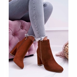 FE1 Botas femininas de salto alto Camel Domeno marrom 2