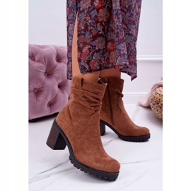 FB2 Botas femininas de salto em camurça camelo Celma marrom 1