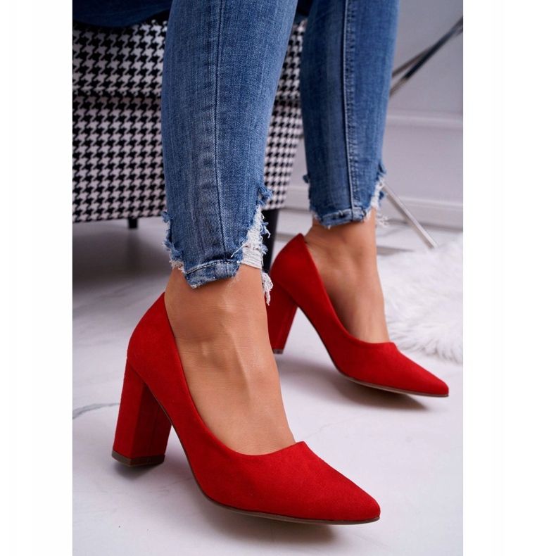 Bombas femininas no pilar de camurça vermelha vermelho 1