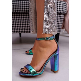 SEA Sandálias femininas com salto alto verde iridescente multicolorido 1 SEA Sandálias femininas com salto alto verde iridescente multicolorido 1