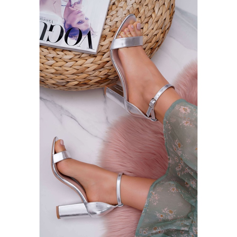 SEA Sandálias de salto femininas clássicas de Fiji prateadas cinza 1