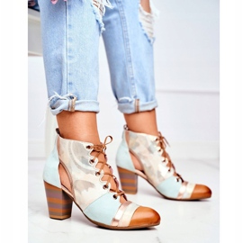 Botas femininas com salto de couro Maciejka Spring 03938-04 bege multicolorido verde 2