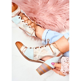 Botas femininas com salto de couro Maciejka Spring 03938-04 bege multicolorido verde 1