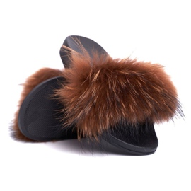 Chinelos femininos com pele natural marrom Naturis castanho 1