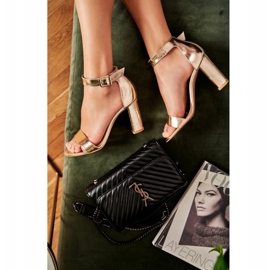 Sandálias femininas de salto alto Laura Messi 1760 Couro Golden Iliad dourado 1